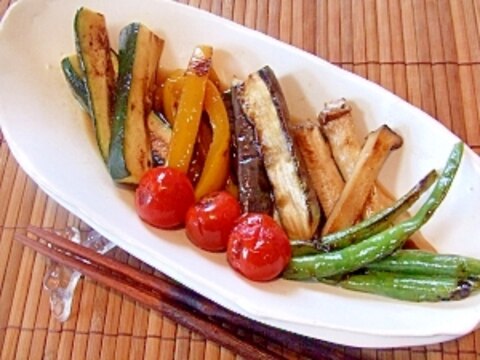 簡単ヘルシー!夏野菜の焼きびたし☆